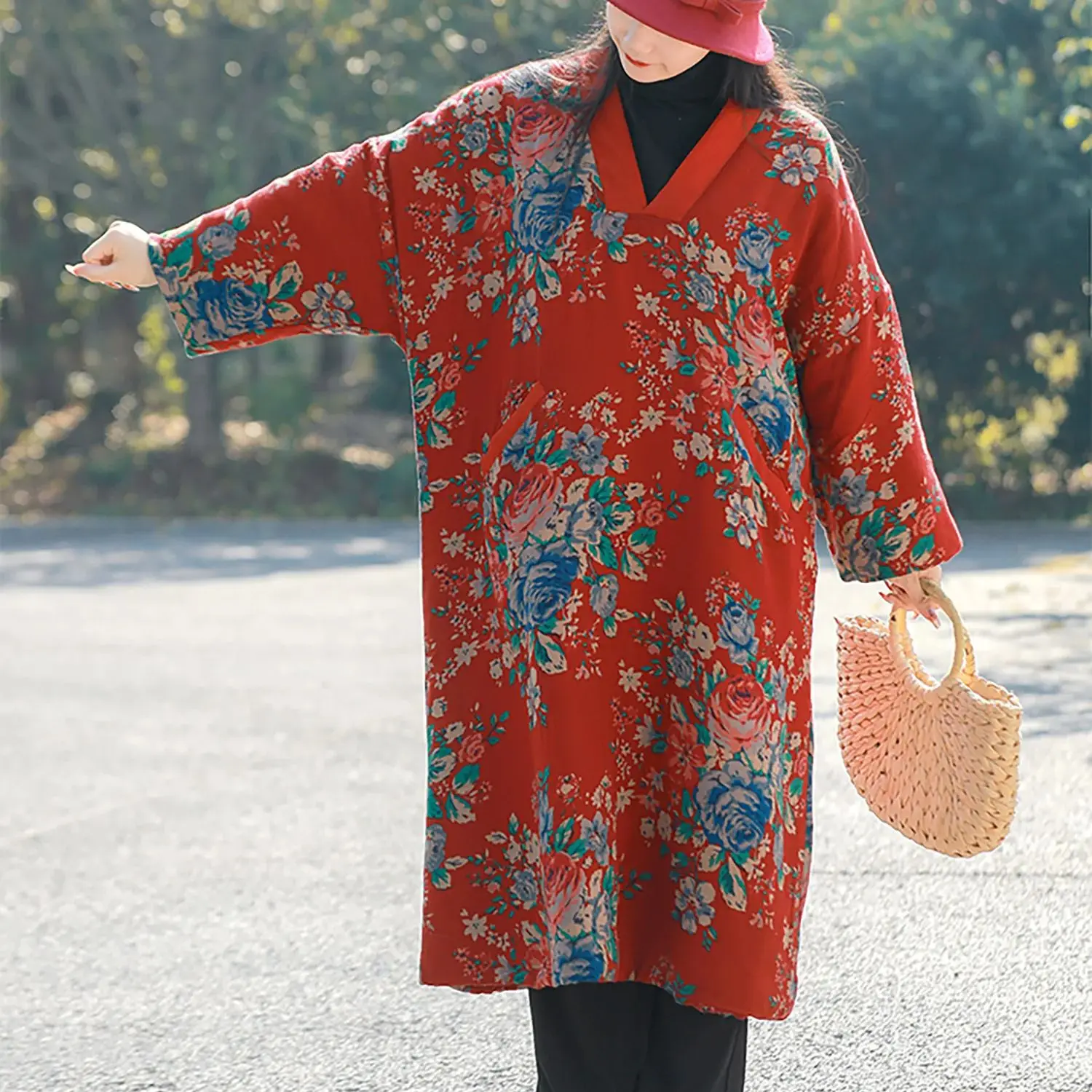 LZJN Tunica invernale taglie forti con spalle scoperte e scollo a V: lunghezza lunga, calda e stile etnico con ampio tessuto floreale.