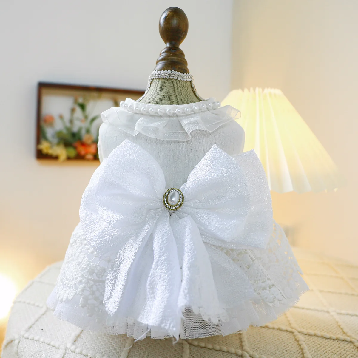 Graceful Lace Collar Dog Pet Princess Wedding Dress Bowknot Dress Skirt