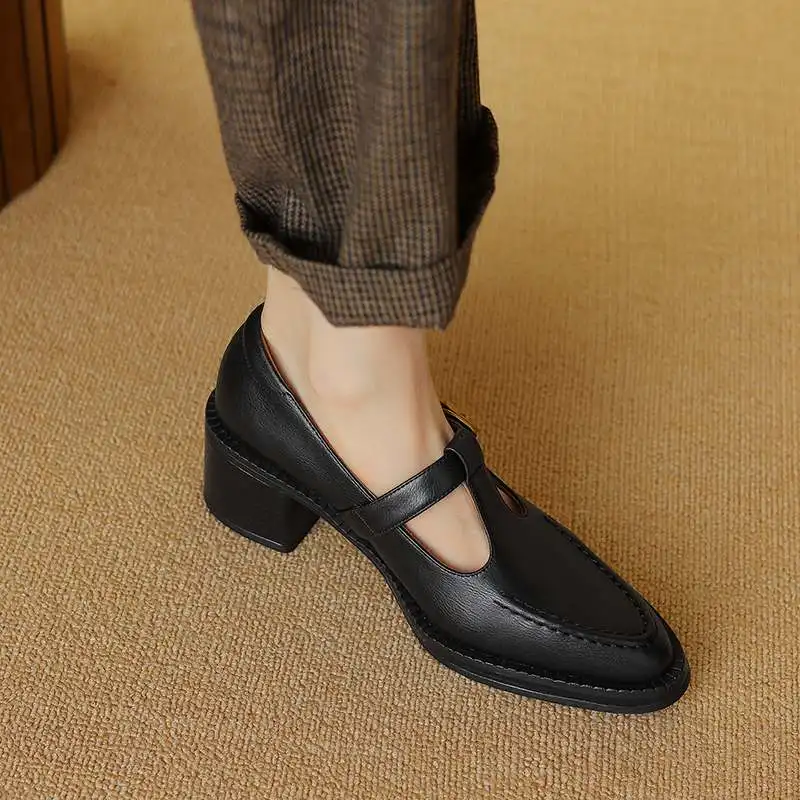 Krazing Pot Cow Leather Thick Med Heels Spring Vintage Design Slip On Metal Buckle Pointed Toe Toe Dating Mary Janes Women Pumps