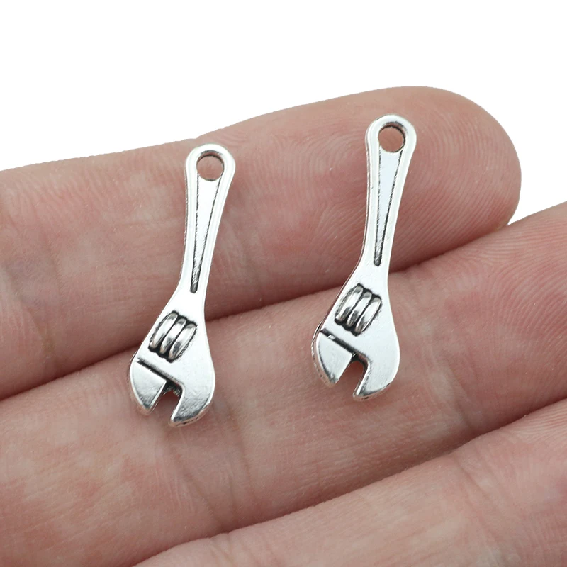 Newest Style 20 Pieces/Lot 24MM Antique Silver plated Or Bronze Diy Handmade Metal Small Mixed Charms Wrench Axe Hammer Tools