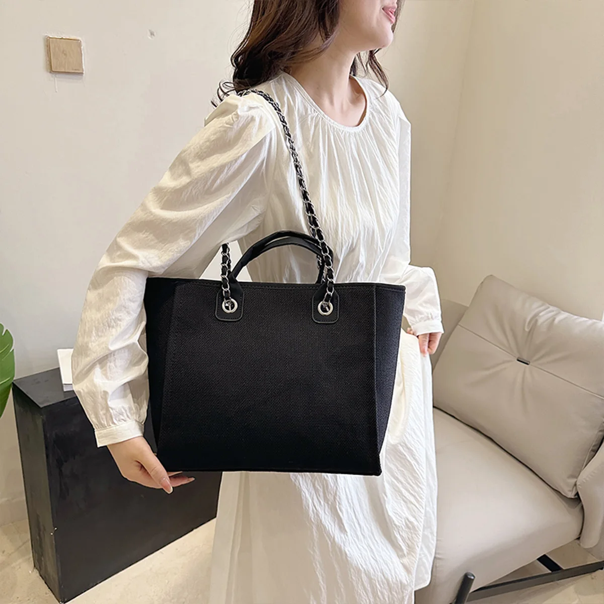 

Matte Canvas Shoulder Bag Solid Color with Chain Strap Lightweight Large Capacity Embroidered Zipper Classic Handbag