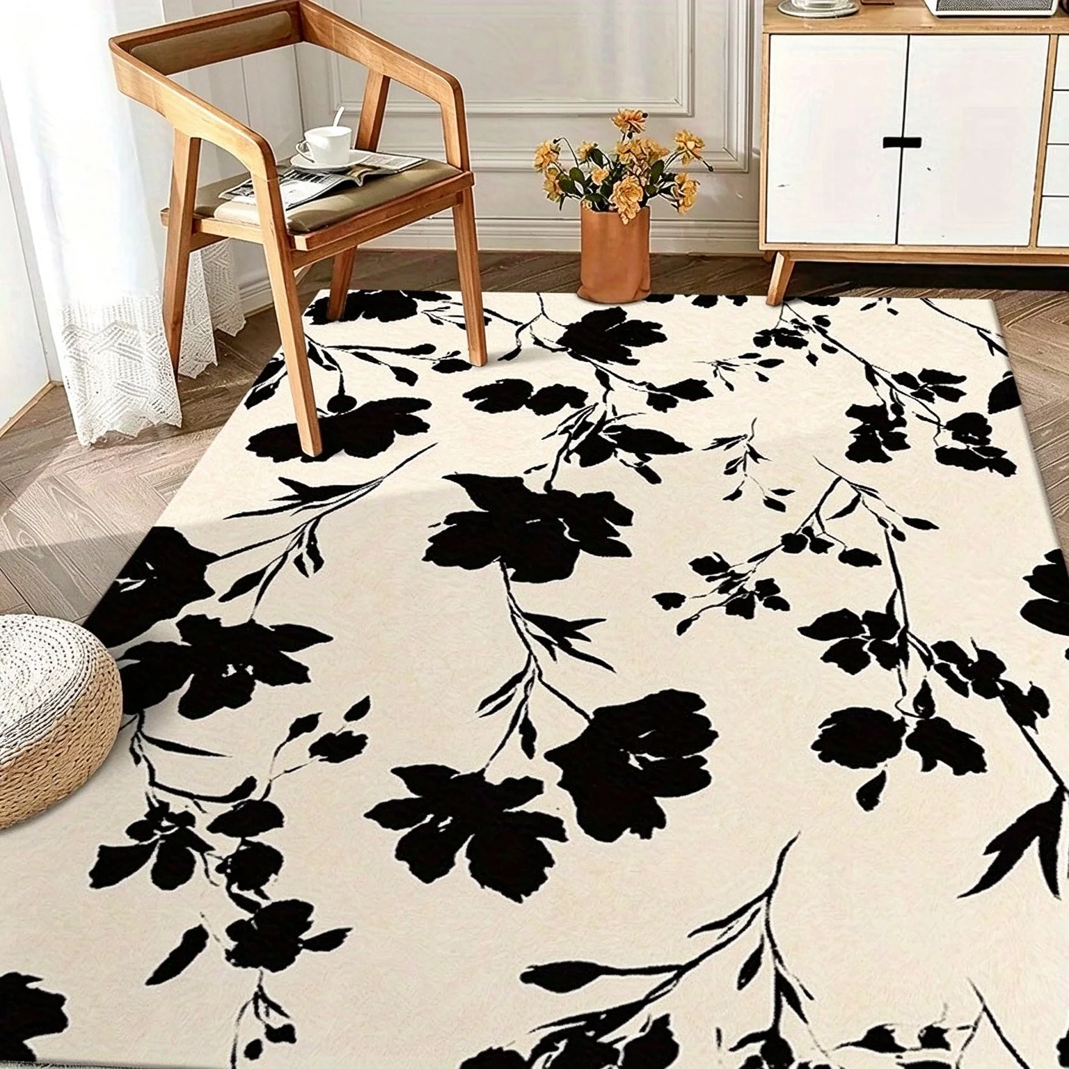 [2D Flat]1pc Rug Featuring a Black And White Floral Design, Suitable for Living Room Decor, Home Embellishment, Room Styling, And Festive Occasions Like Halloween And Christmas