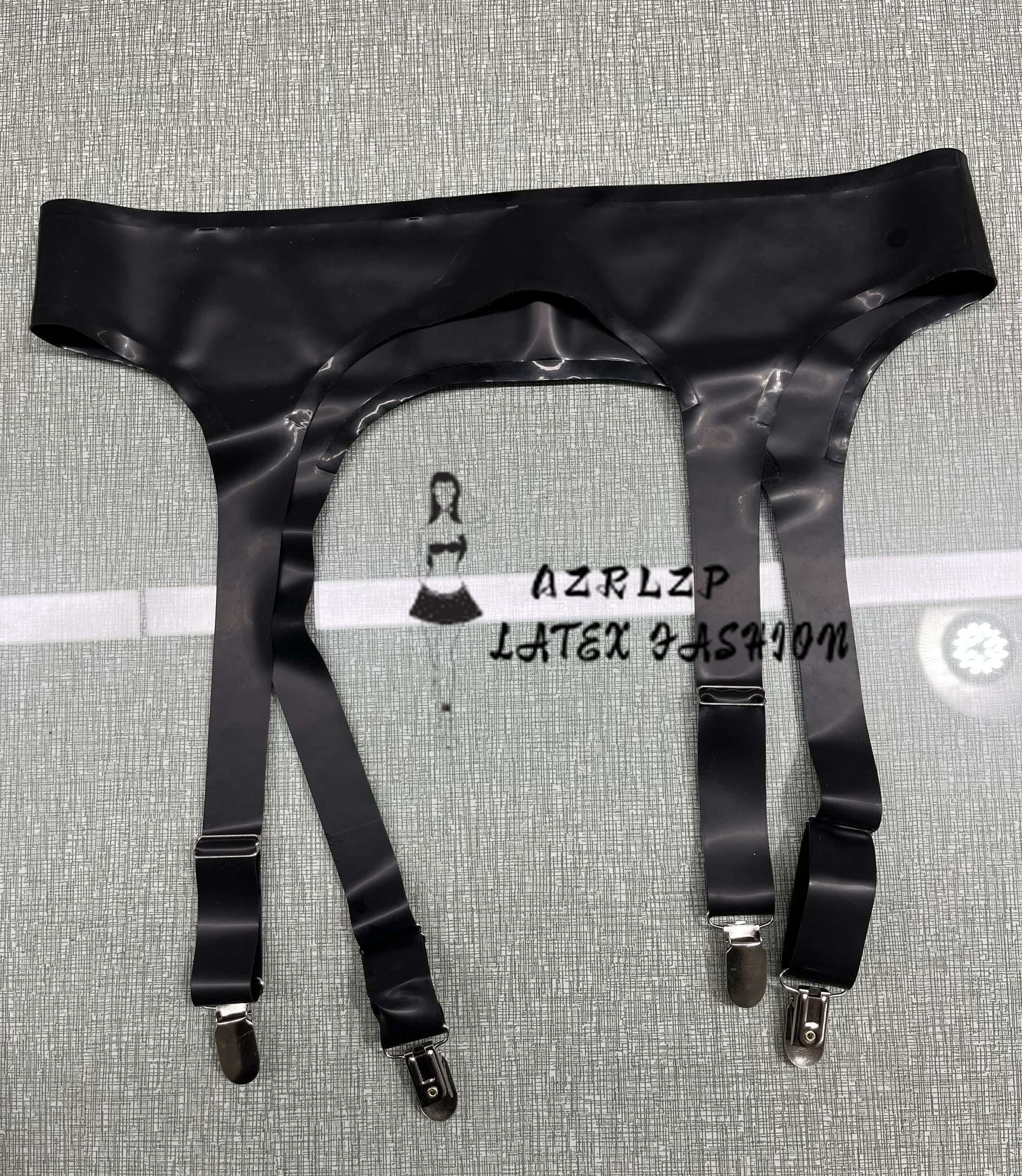 Natural latex garter belt (duc - Garter Belt Set 评论和价格