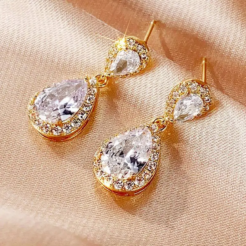Huitan Trendy Women Drop Earrings 6 Color Style Wedding Party Accessories Inlaid Pear Cubic Zirconia Elegant Versatile Jewelry