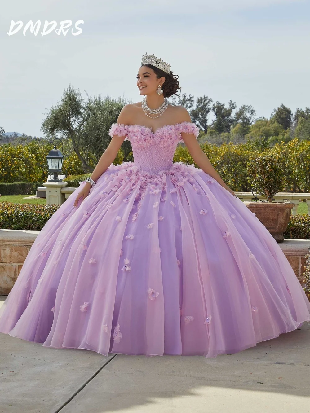 

Elegant 3D Flower Quinceanera Dress 2025 Classic Off Shoulder Party Dress Shiny Charming Tulle Shiny Ball Gown 16 Party Gown