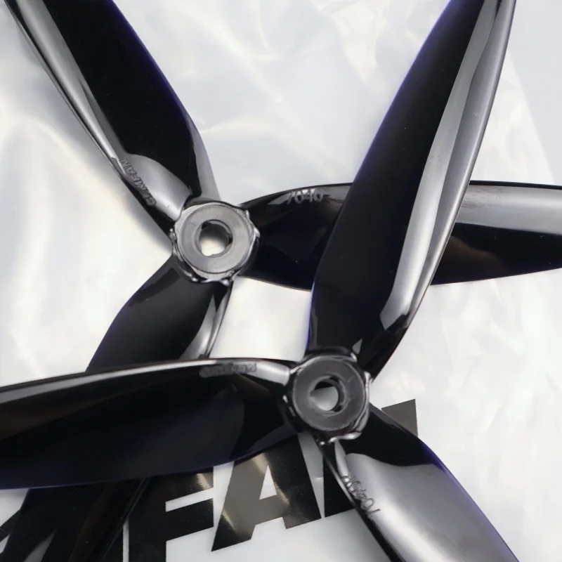 4 Uds Gemfan 7040 hélice 7 pulgadas 3 palas 7X4X3 hélice en sentido antihorario adecuada para Dron FPV RC cuadricóptero de carreras