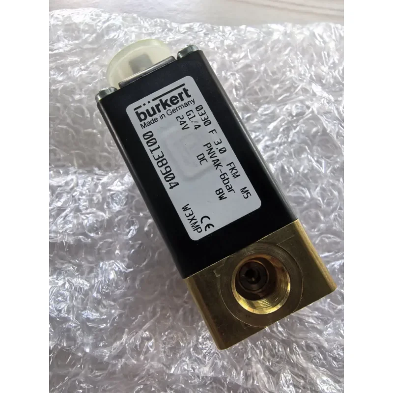 00138904 Solenoid Valve Burkert 0330 Series, G1/4 Port, 24V DC, 8W