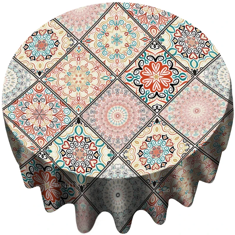 

Арабские декоративные элементы, лоскутная плитка, типичная декоративная круглая скатерть геометрической формы с индийским узором от Ho Me Lili
