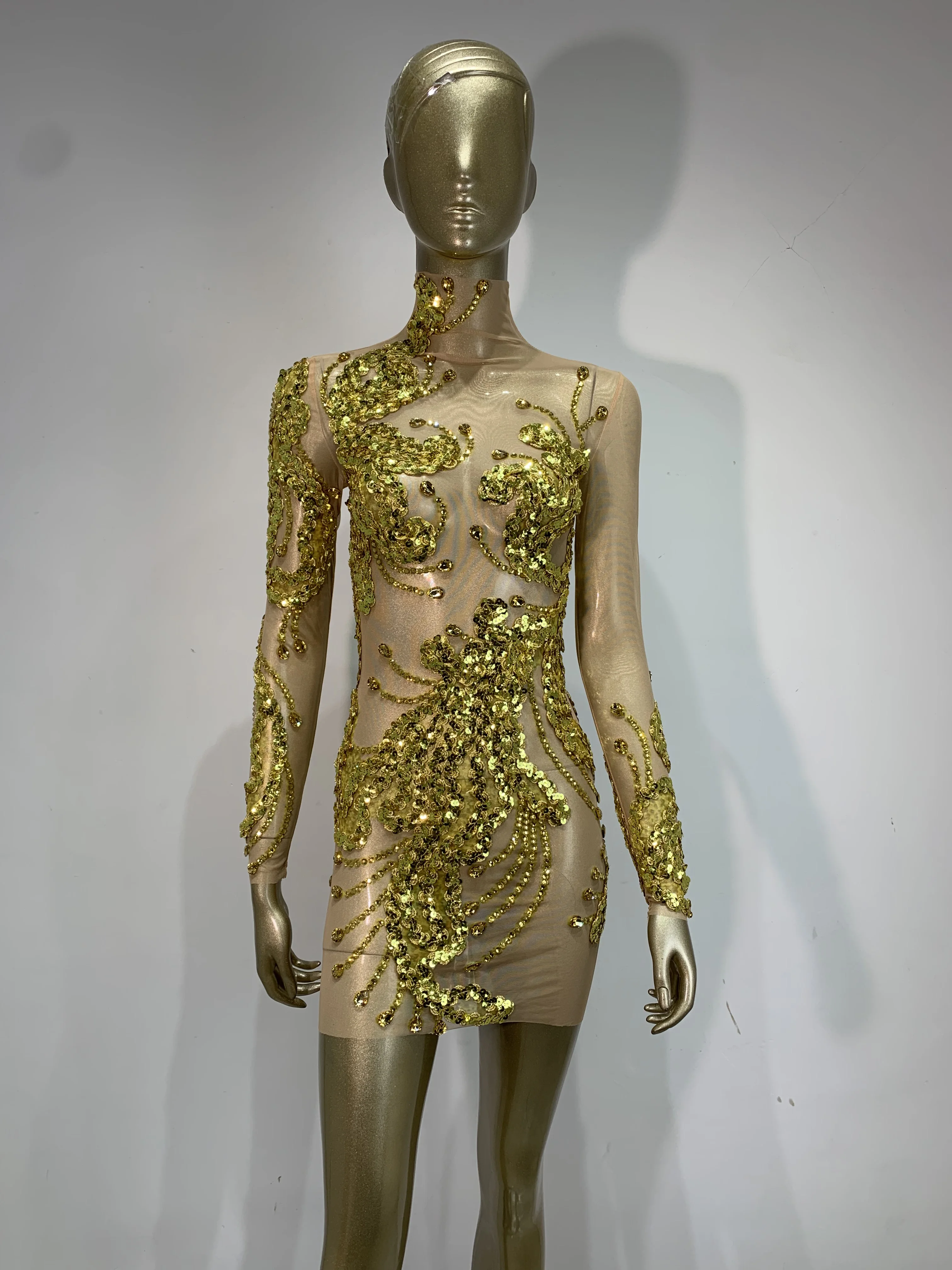 

Женское сексуальное платье с длинными рукавами, украшенное стразами и золотыми элементами, для вечеринок, дней рождения, выступлений в барах и ночных клубах, сценический костюм.