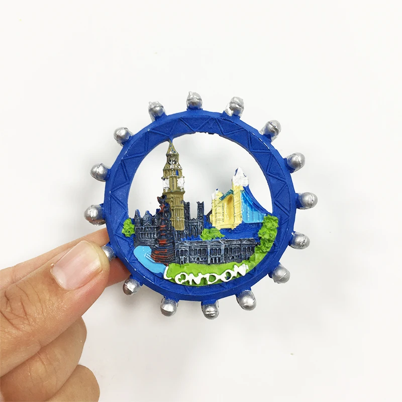

Resin Material Edinburgh Castle Landmark Fridge Magnet with Magnetic - Souvenir Decor