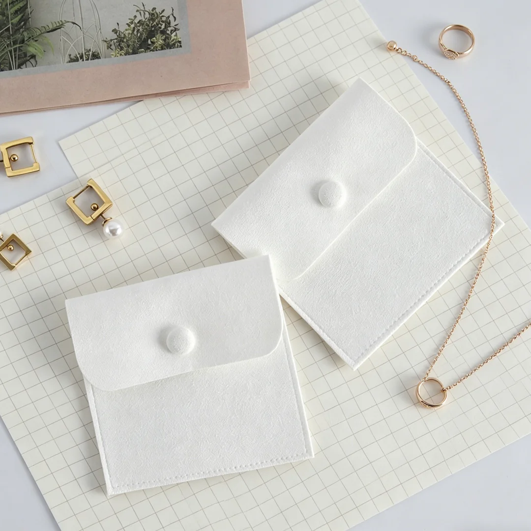 

5Pcs 8x8cm Microfiber Jewelry Snap Bags with Button Closure for Rings and Pendants for Daily Jewelry Care & Small Gift Packaging