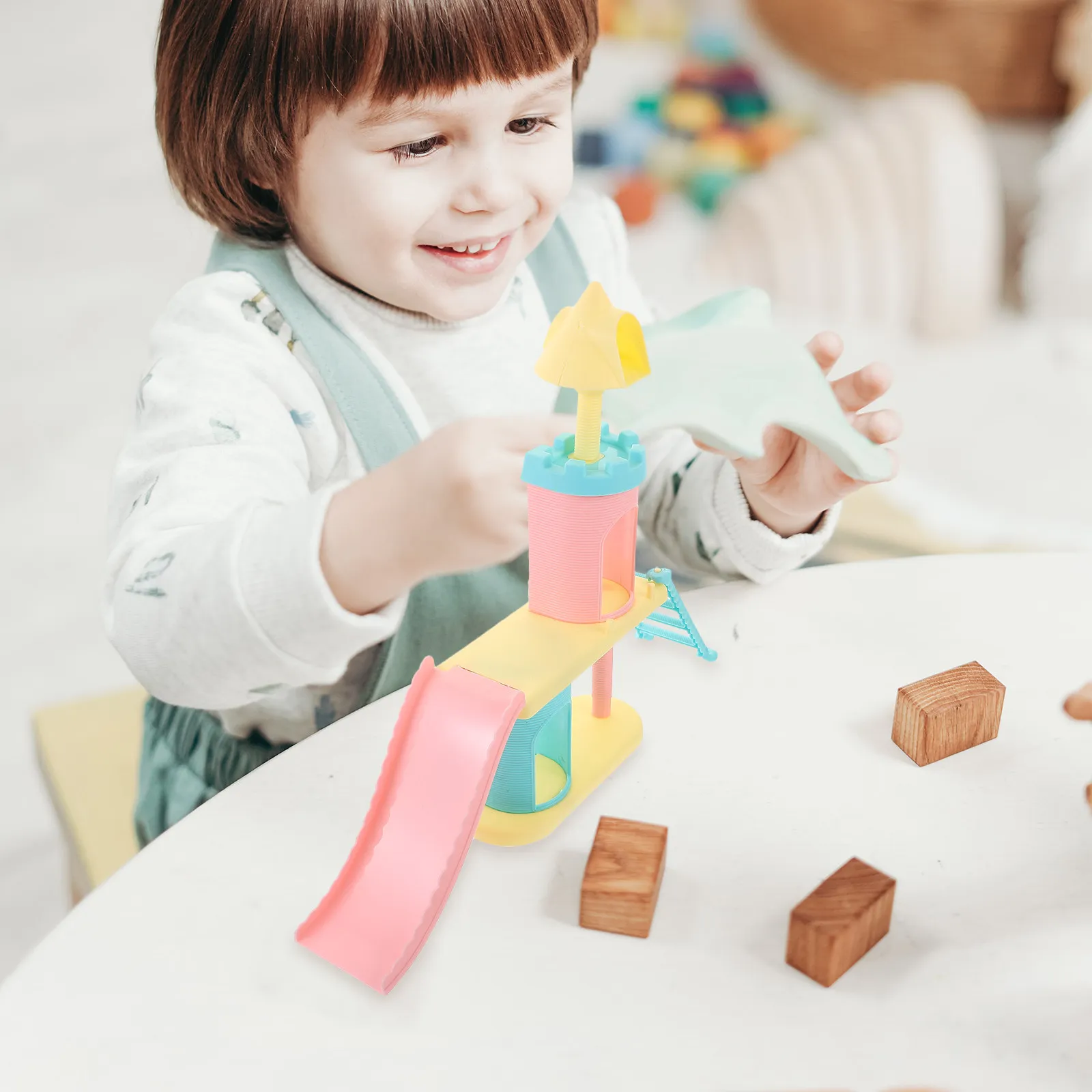 

2Pcs Mini Slide Accessories Amusement Park Compact Size for DIY Mini House Decoration Kids Gift Home Decor Slide Toy Accessories