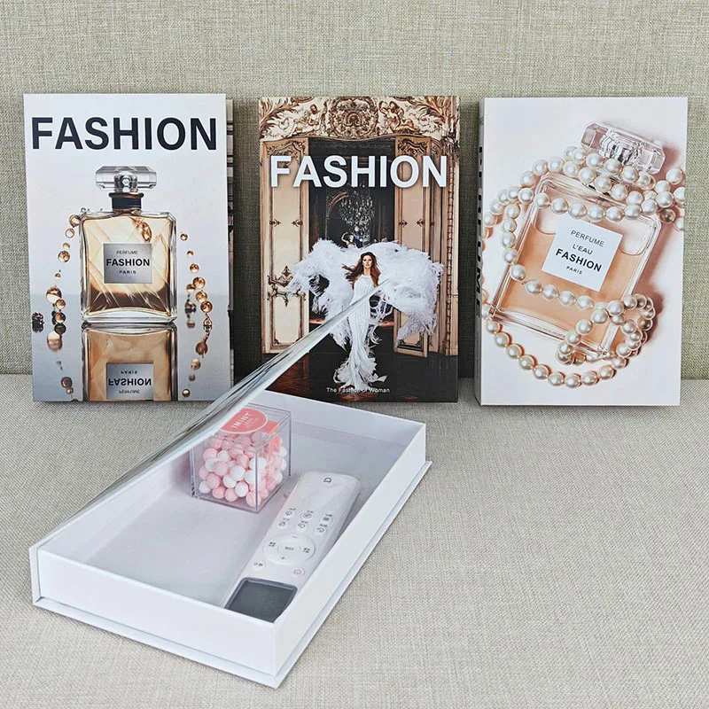 Fashion Luxury Fake Books Decoration Perfume Simulation Book Storage Box Coffee Table Villa Hotel Home Decorative Shooting Props