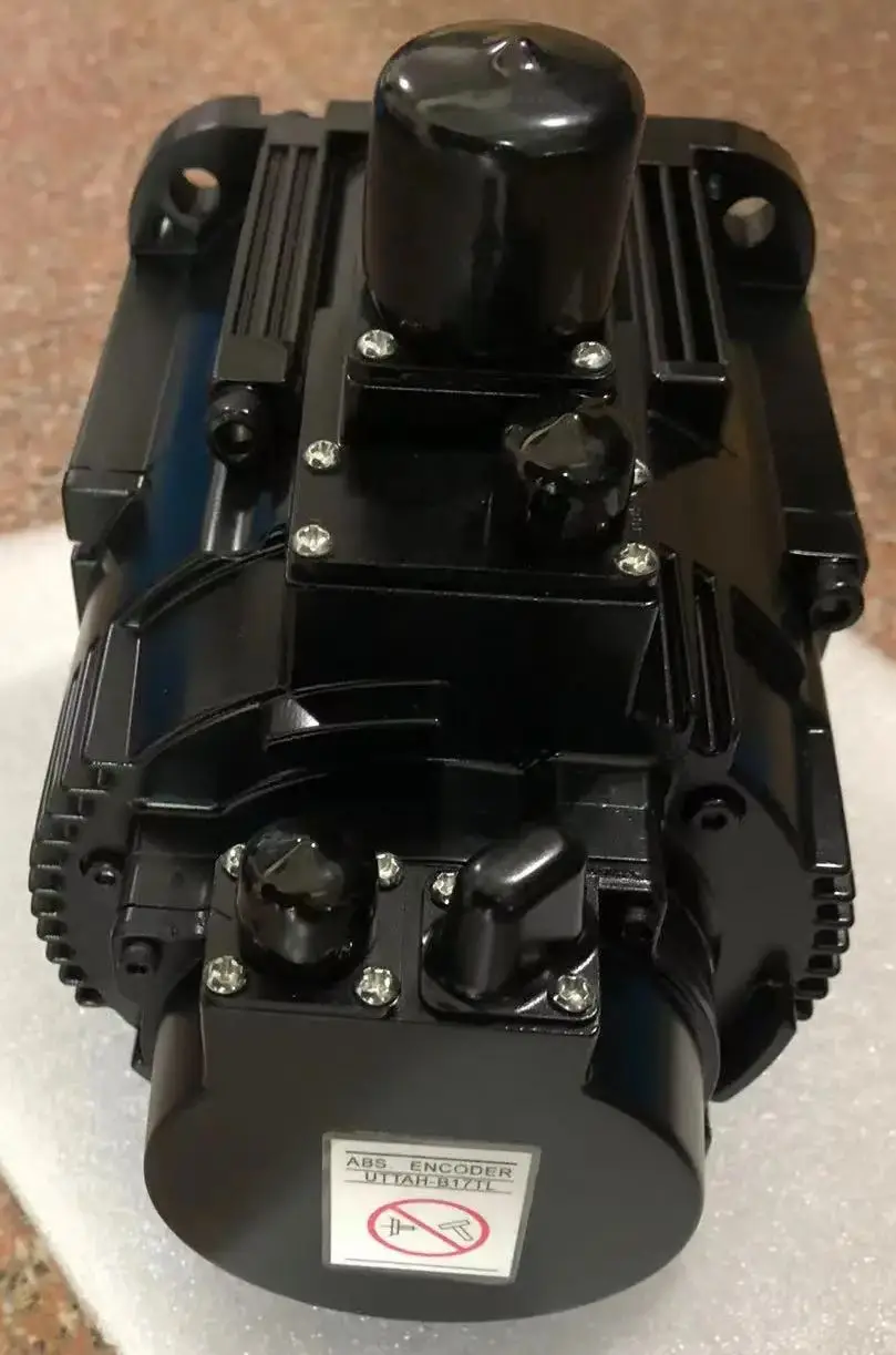 SGMRV-13ANA-YR12 Brand New Servo Motor，Fast shipping
