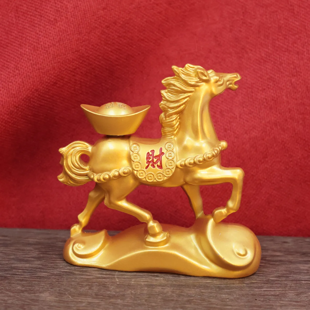 Lucky Horse Zodiac Figurine Living Room Office Ornament Gold Ingot Decoration Ruyi Leaping Horse Crafts