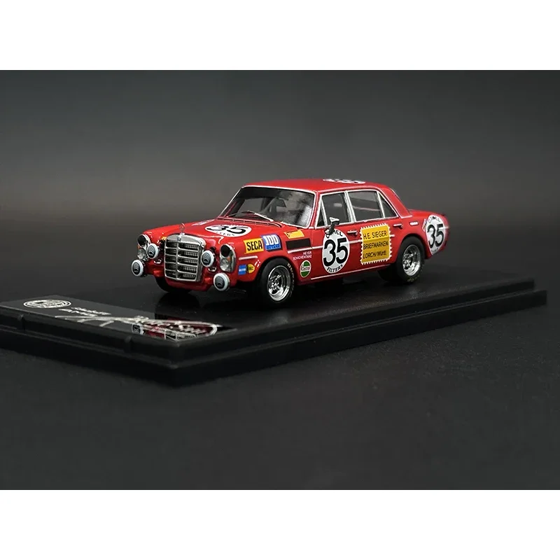 Liberty64 1:64 300 SEL Redpig 6.3L V8 Diecast koleksi Model mobil miniatur mobil mainan