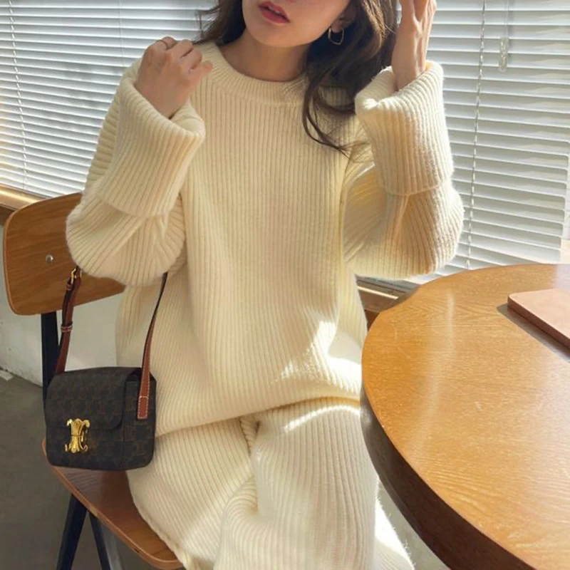 Fall Winter Elegant Women Knitted 2 Piece Sets Warm Korea New Casual 0-neck Sweater Tops Conjunto Soft High Waist Pants Outfit