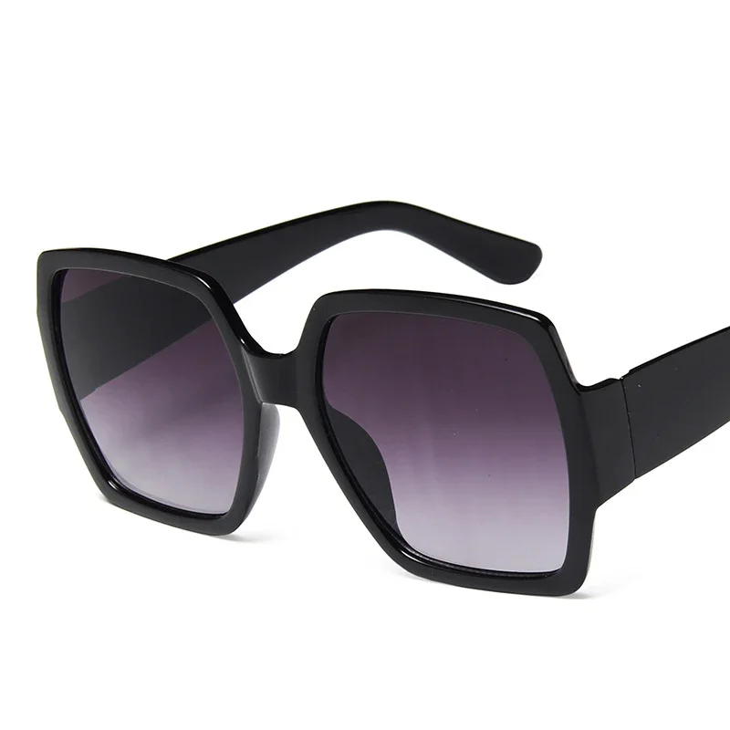 Square Retro Sunglasses Women Men Brand Designer Vintage Sun Glasses Female Male Fashion Shades Mirror Travel Oculos De Sol