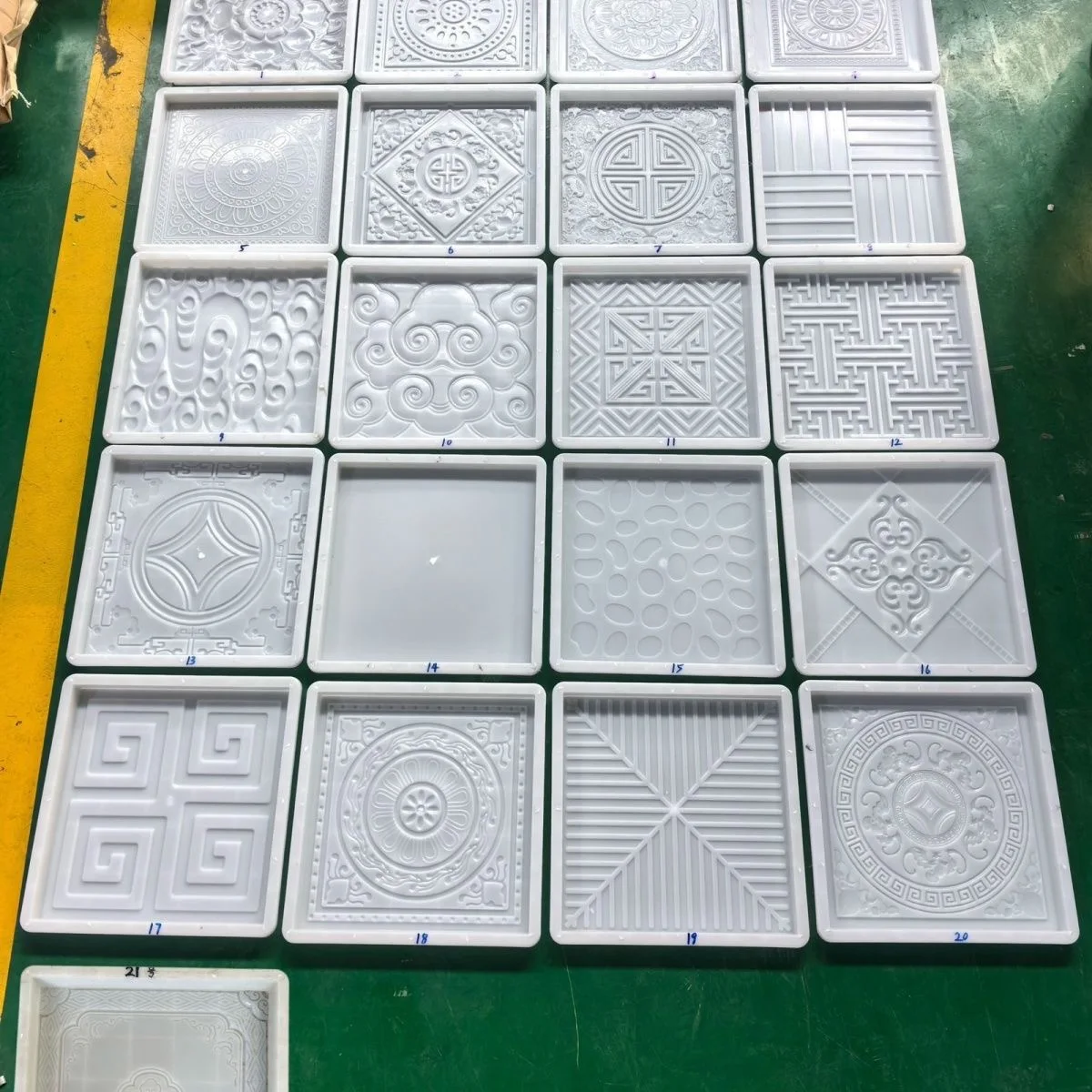 Floor tile Chinese mold brick carving Tanglian antique brick courtyard villa blue brick cement antique courtyard ancient buildin view 3