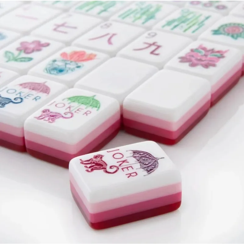 Engraving pattern solid acrylic American mahjong tiles four layers 160 pieces style leisure products suitable for friends play