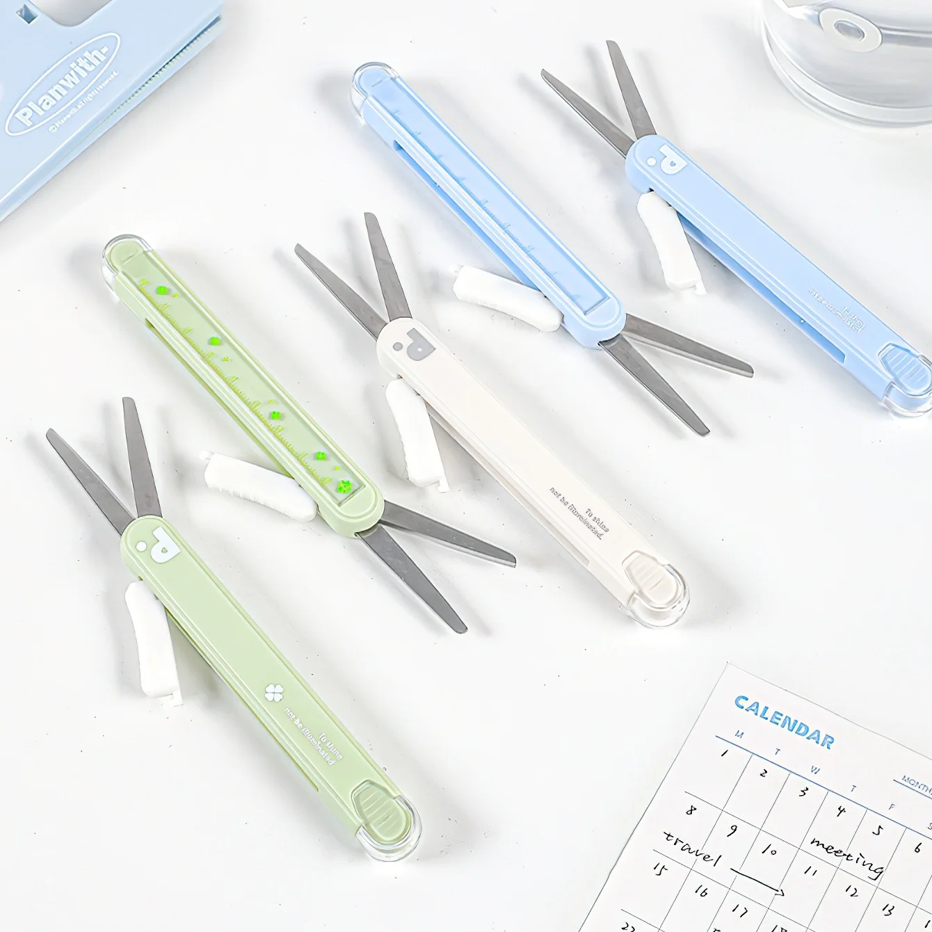 1PC 2-in-1 Multifunctional Portable Ruler Scissors Retractable Push-Pull with 8cm Ruler for DIY Handcraft Scrapbooking A3348