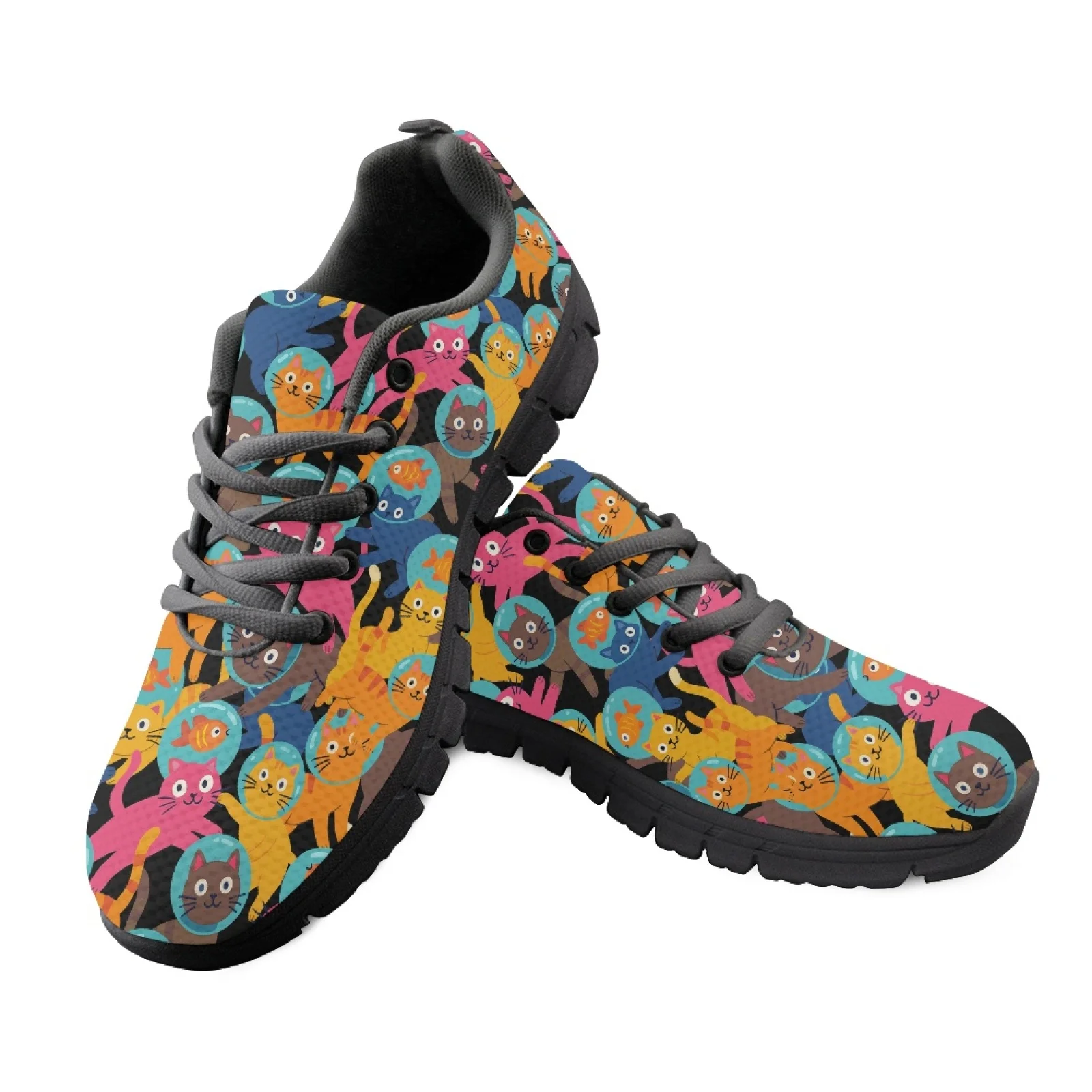 Coloranimal Cat Fish Pattern Men Lightweight Breathable Work Shoes for Nurses Standing All Day Soft Walking Footwear for Travel