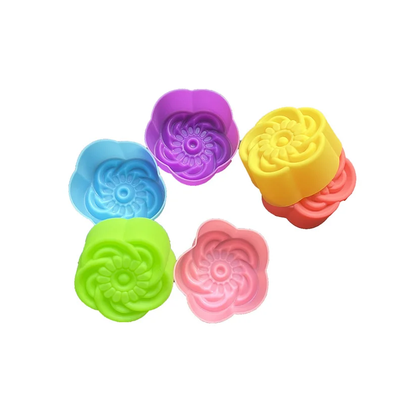 20Pcs 5cm Creative Flower Silicone Cake Mold Cupcake Cup Heat Resistant Nonstick Soap Chocolate Pudding Ice Molds Baking Tool