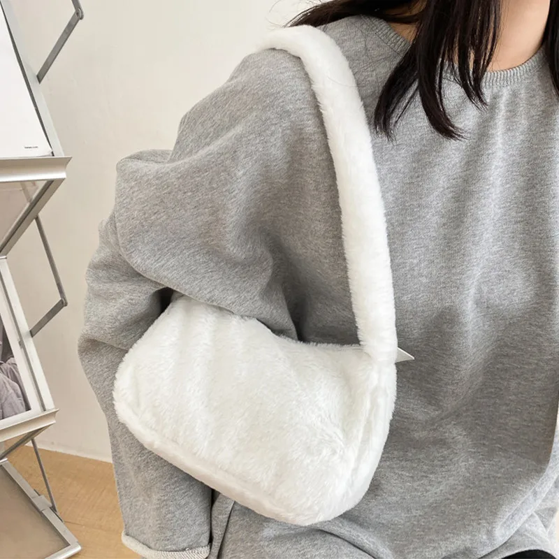 Simple Design Women Soft Plush Hobos Shoulder Bags Winter Furry Ladies Clutch Purse Handbag Fashion Female Underarm Bag