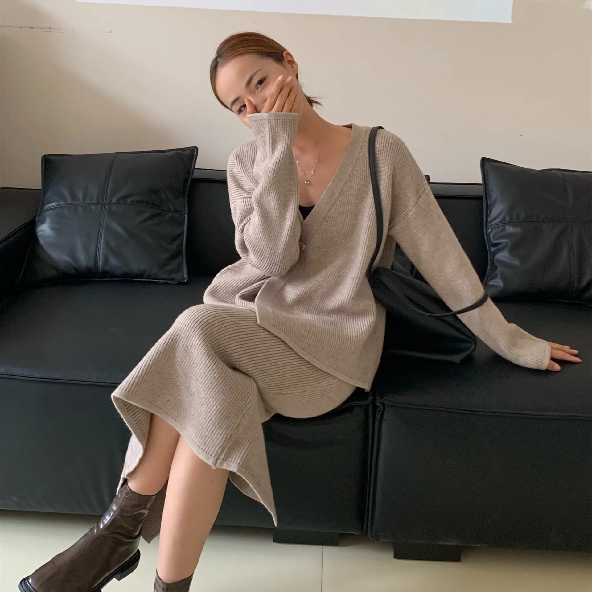 Women\'s Knitted Skirts Sets Lady Loose Pullover Cardigan Sweater with Loose Knit Skirt Two Piece Sets Womens Outifits Skirt Sets