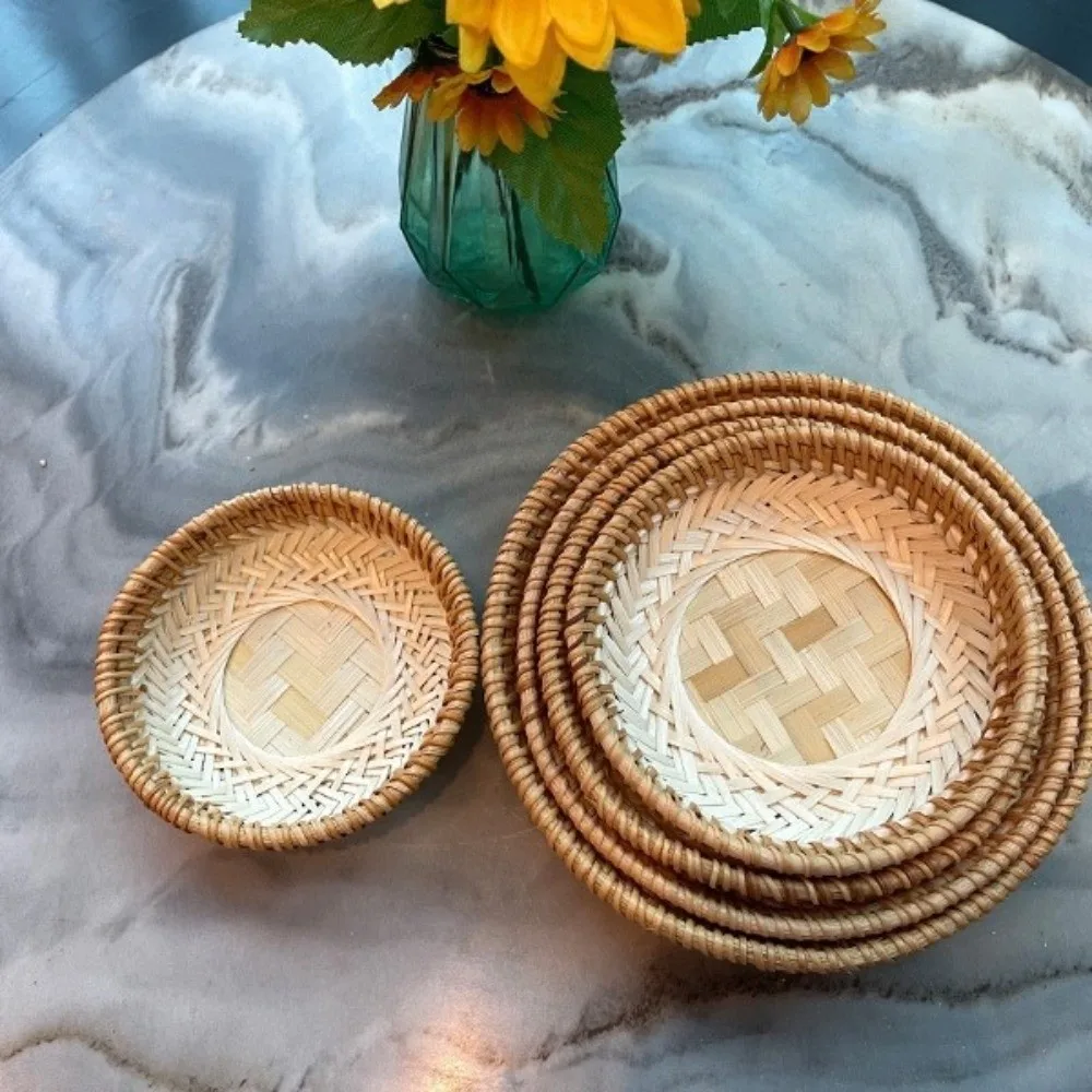 Multi-purpose 5 Sizes Bamboo Fruit Basket Handmade Brown Beige Color Snack Basket Round Shape Fruit Display Platter
