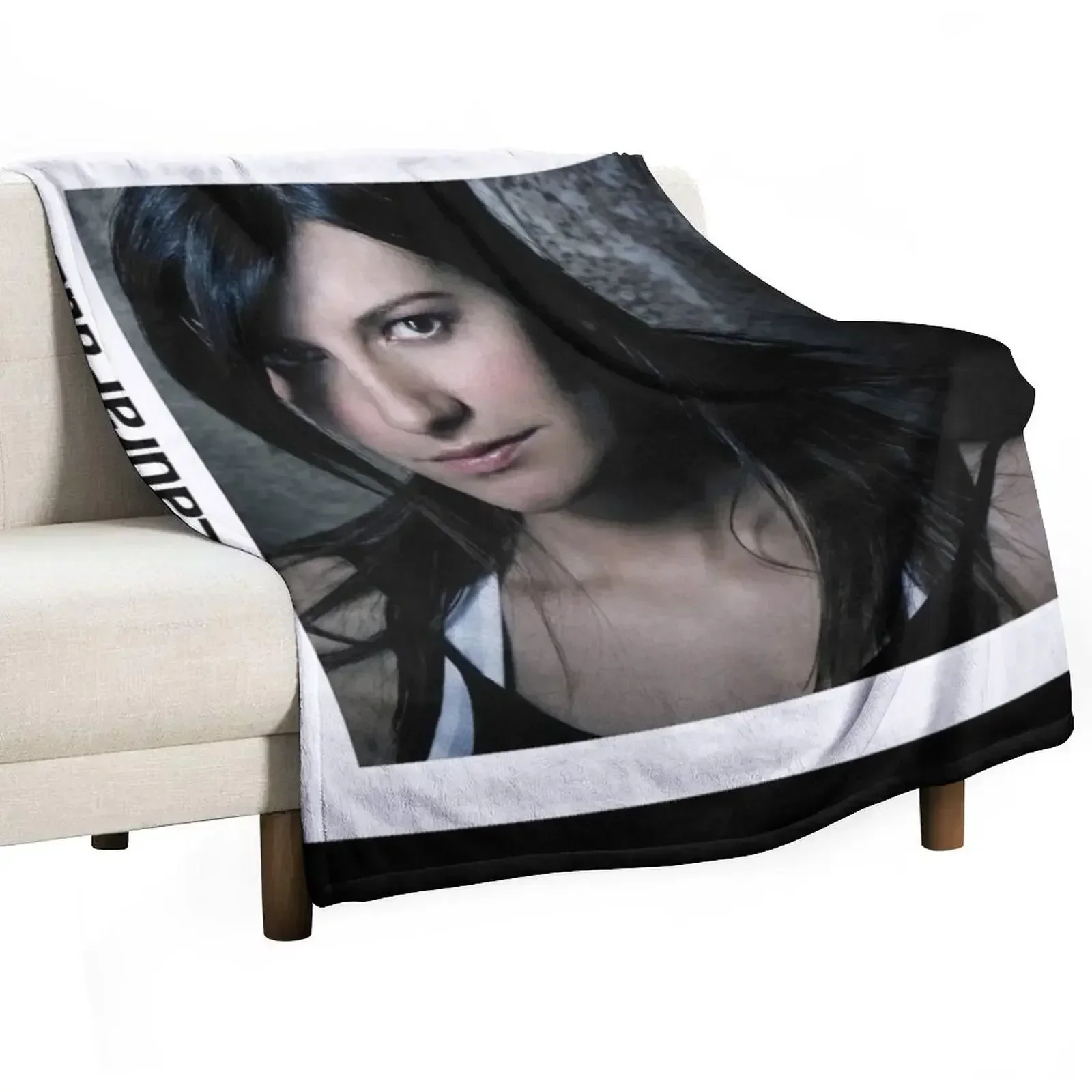Laura Pausini resta in ascolto Throw Blanket Beach Flannel christmas decoration Plush blankets and throws Cute Blankets