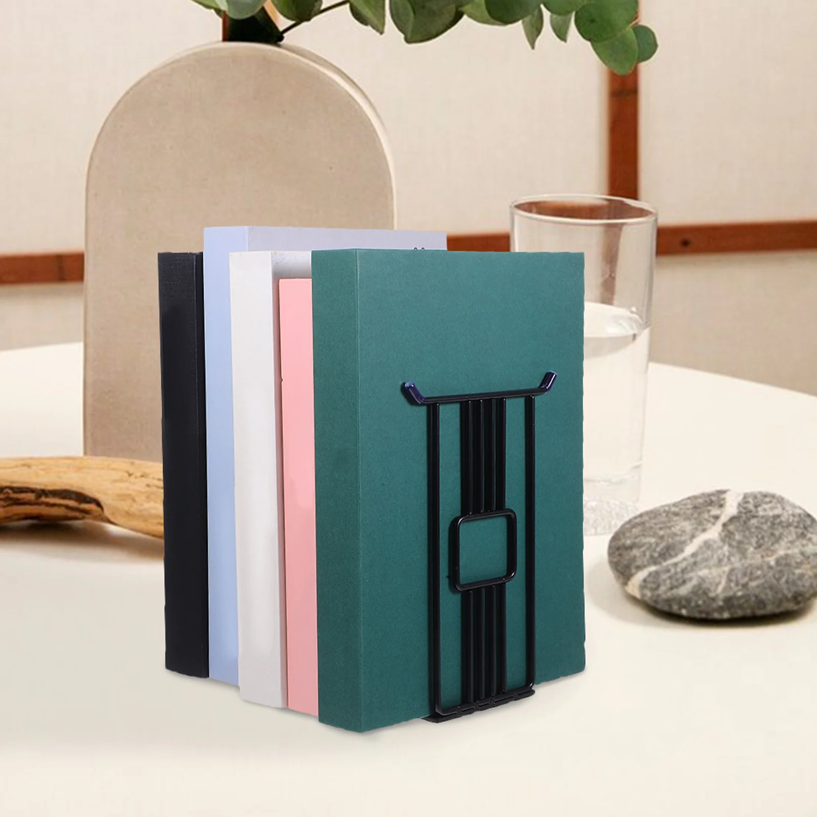 

2pcs Metal Antislip Pads Rounded Edges Stylish Shelf Organizer Decorative For Shelf Home Office Kitchen Use