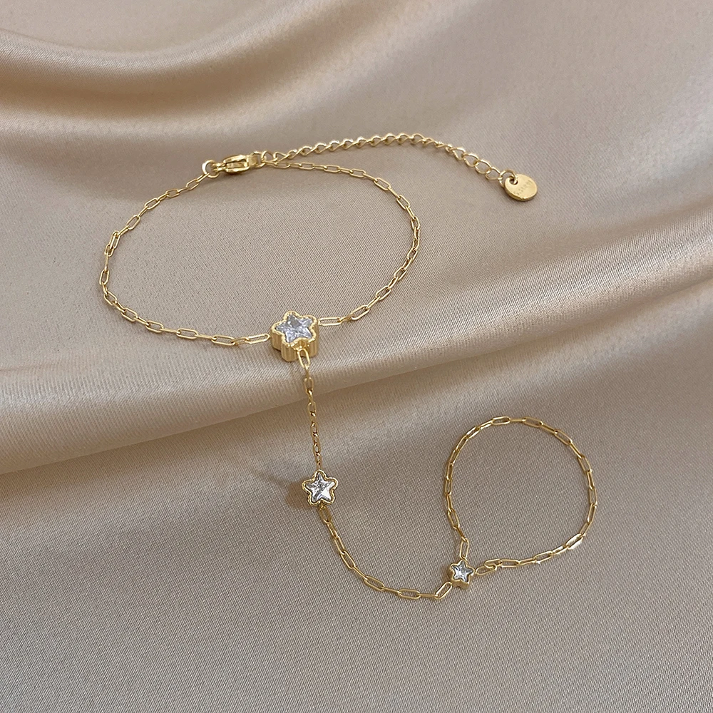 

Freetry Romantic Flower Stainless Steel Finger Bracelet for Women Zircon Waterproof Golden Adjustable Bracelet Lady Jewelry Gift