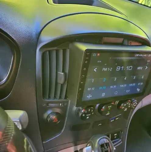 Imagen 2 del producto Para Hyundai H1 H-1 2007 - 2015 Radio estéreo automática reproductor de vídeo Multimedia Monitor de navegación GPS Android 14 4G Lte WiFi Carplay