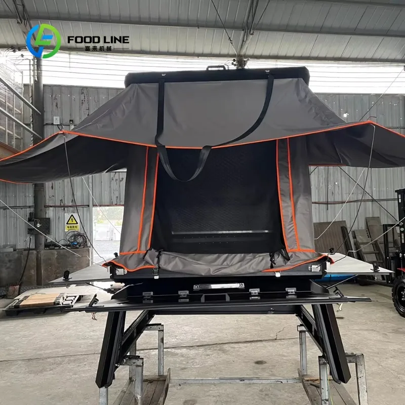Customized Triangle Hard Shell Rooftop Tent, Split Pickup Camping Shelter with Sealed Bed Cover for Suburban Weekend Camping