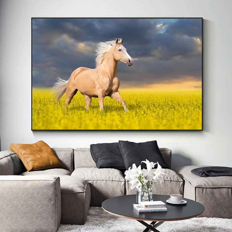 Animal 5D Diamond Painting, Horse Diamond Cross Stitch Kit on The Grassland, Friend Birthday Gift Home Hanging Painting