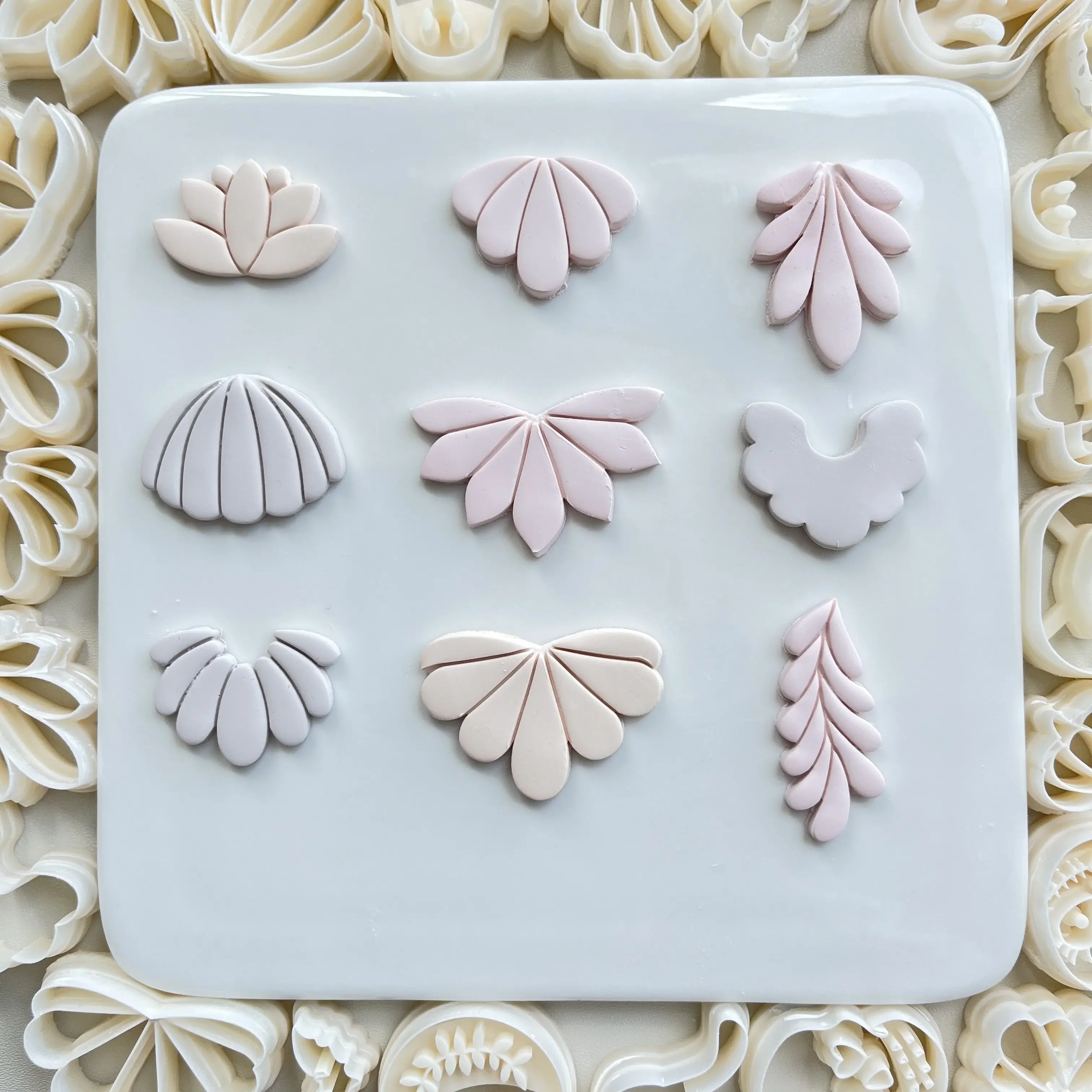 Plants Inspiration Series Flower&Leaf Shaped Clay Cutting Molds For DIY Earrings Badge Jewelry Decoration Making Clay Mold Tools