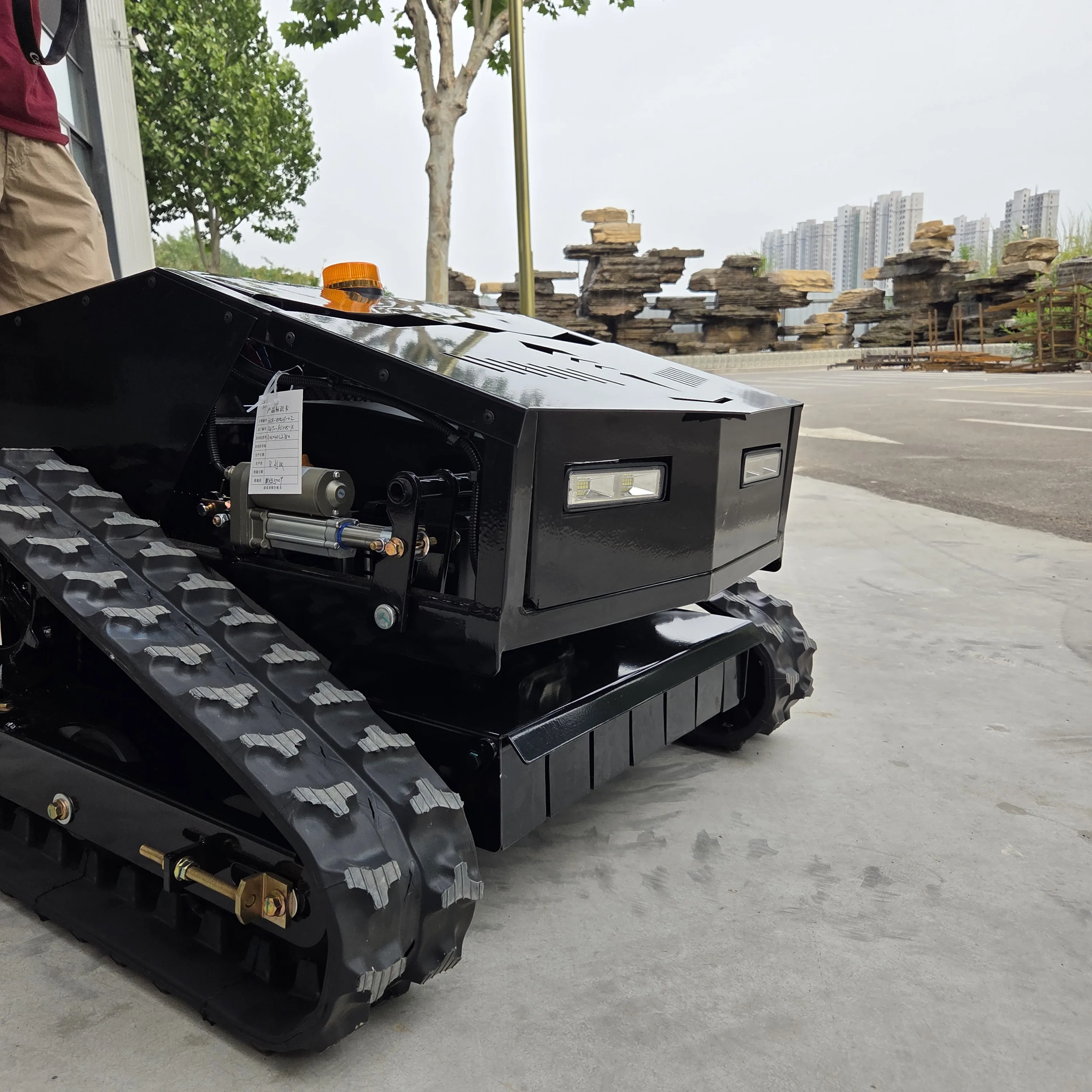 Tosaerba durevole e resistente con spia robot tosaerba da giardino con telecomando intelligente a giro zero più venduto