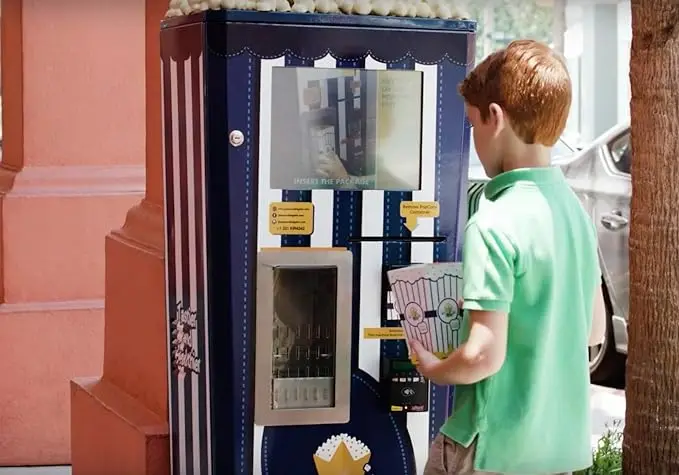 Smart Full Automatic Popcorn Vending Machine With 10