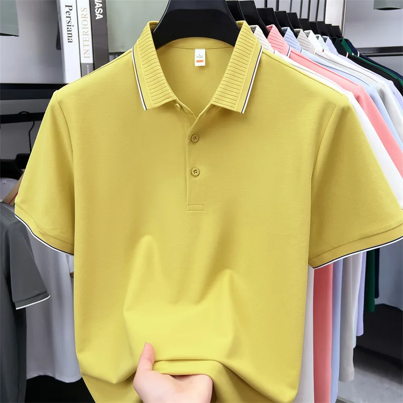 Classic collared polo cut, shapes the shoulder and neck lines, neat and fitted without being tight, suitable for various body ty