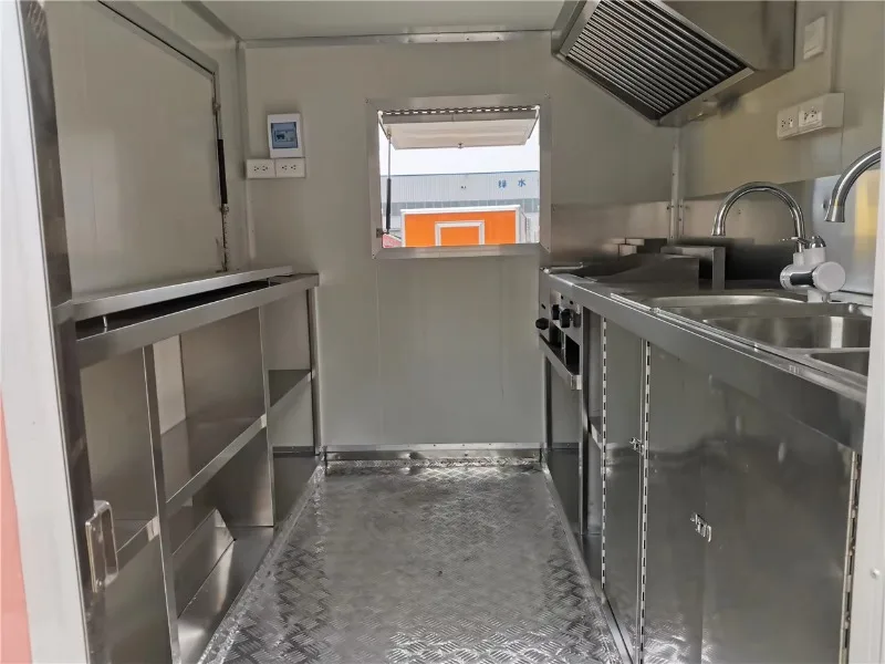 Europe Vendors Use Mobile Food Truck Refrigerator Unit Fast Snack Food Trucks With Sanck Machine