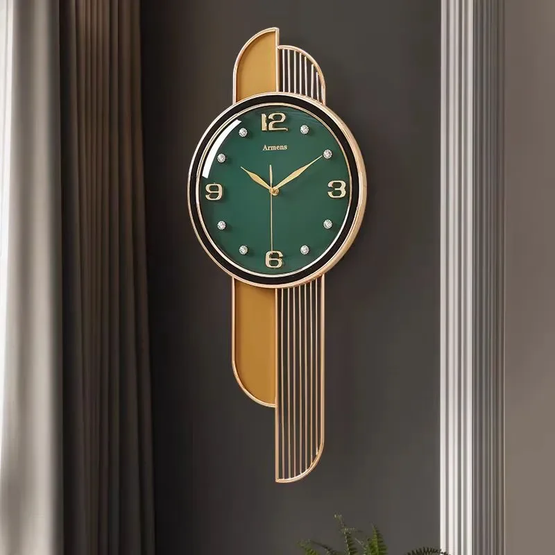 Modern Simple Silent Wall Clock Metal Quartz American Style Creative Home Decor for Bedroom Living Room Study Fashion Design