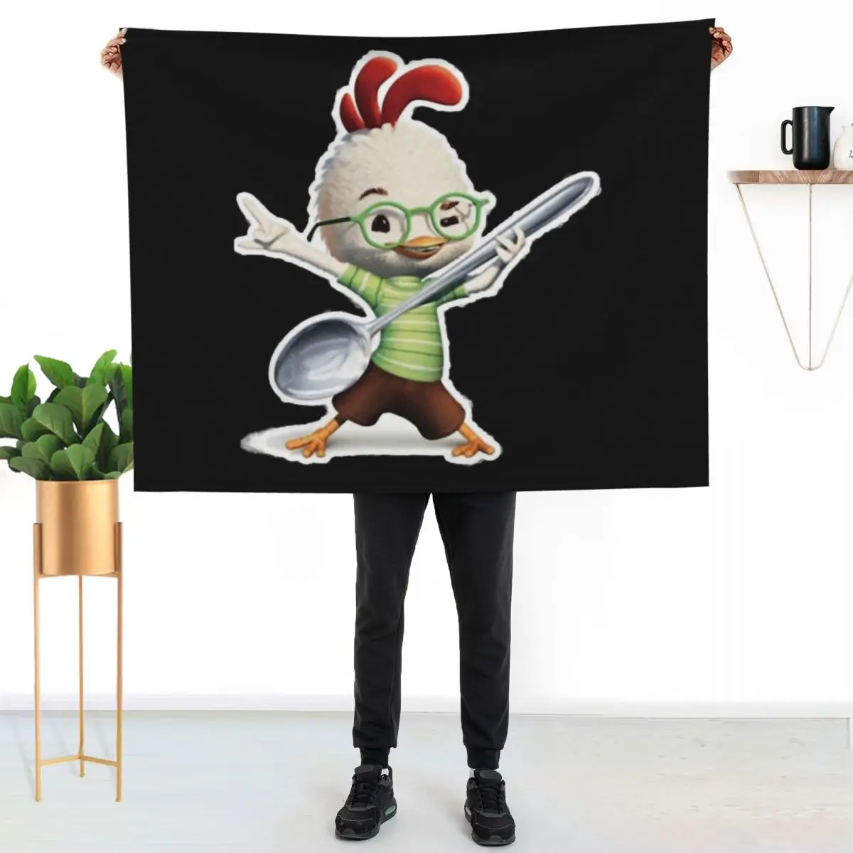 Chicken Little Dancing Classic . Essential Throw Blanket Summer warm for winter Polar Tourist Designers Blankets