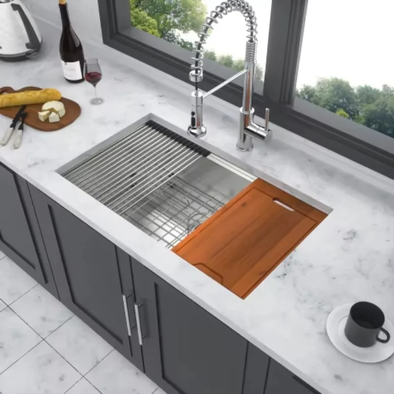 ATVModern Noise Reducing Undermount Kitchen Sink 33x19 Inch, American Modern 304 Stainless Steel Single Bowl With Drainboard