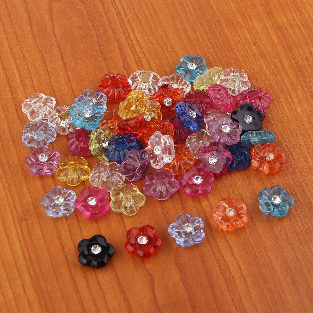 50 pezzi di fiori di strass di cristallo abbellimenti bottoni cucire su bottoni artigianato fai da te per abbigliamento, artigianato (Flatback)