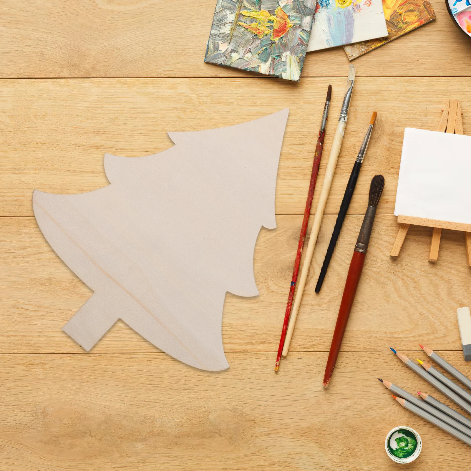 

8Pcs Unfinished Wooden Christmas Tree Cutouts Blank Wood Pieces for Painting Crafts DIY Holiday Ornaments Decor