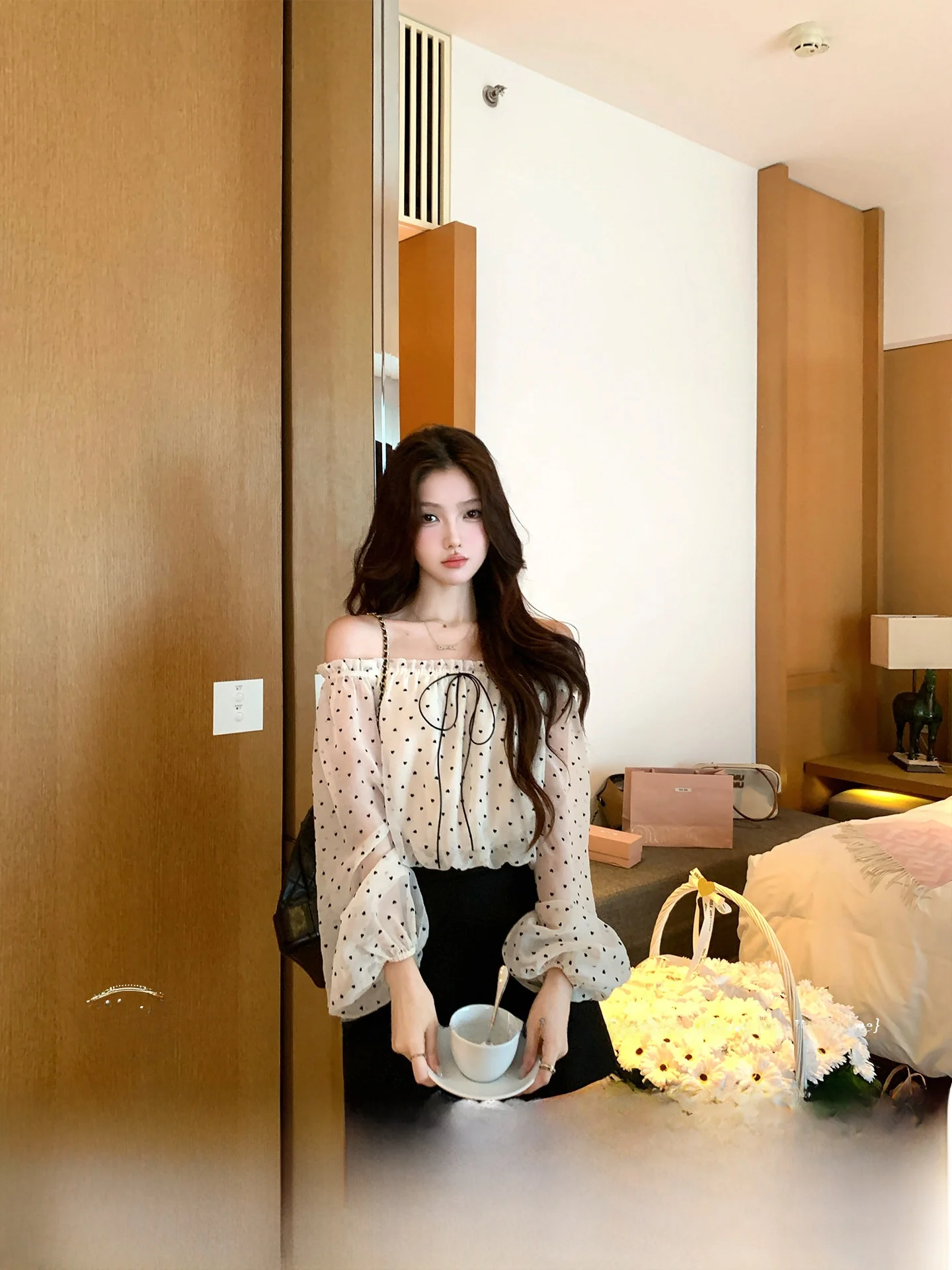 Acaine Heart Shaped Short Sleeveless Long Sleeve Women's Flocking Inner Wear Vintage Style Polyester Fiber Tight Fit Top