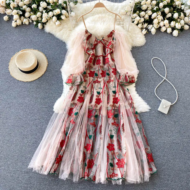 

Ladies Elegant Embroidered Dresses Women's 2024 Luxury Holiday Dress Strapless Vintage Floral Mixi Dress Female Vestidos Wedding