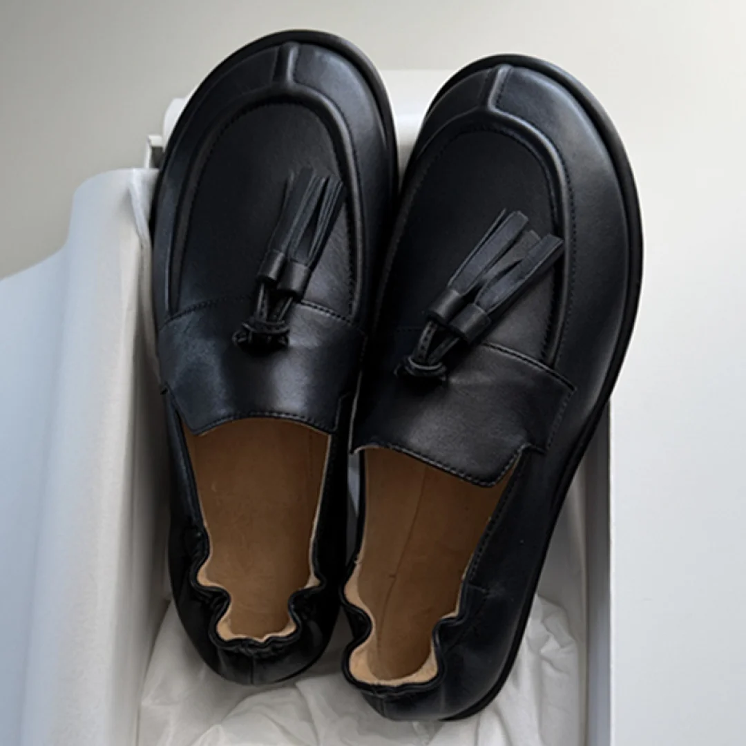 Maxdutti American Retro Fringed Soft Genuine Leather Loafers Comfortable Commuting Flat Woman Shoes Black Shoes For Woman Loafer