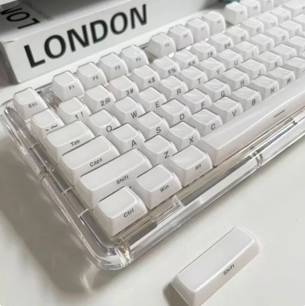 

High-value crystal pudding cap PC high-transparency 136 full set of personalized customized magnetic axis mechanical keyboard